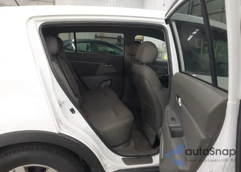 2013 Kia Sportage Lx z USA, uszkodzony, nr VIN KNDPBCA24D7364526